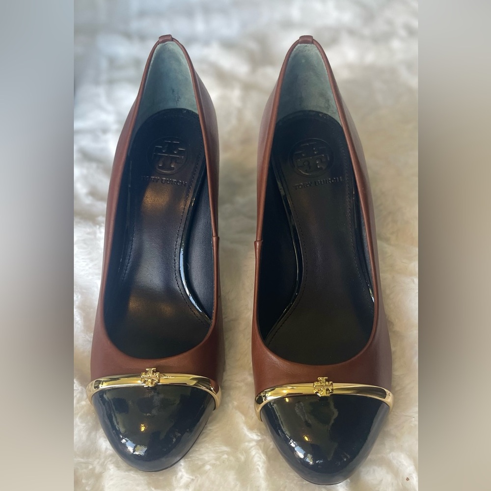 TORY BURCH - PACEY -HEELS SZ 9